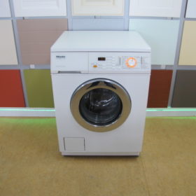 Miele Novotronic W 807 – Sputnik-Hausgeräte