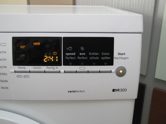 Siemens WM 14E4B1 3