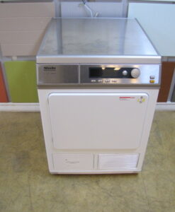 Miele PT 7135C gewerblicher Kondenstrockner